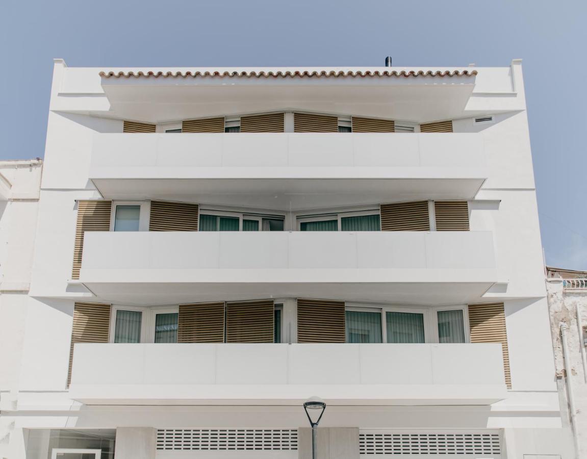 Suites Port กัมบริลส์ ภายนอก รูปภาพ