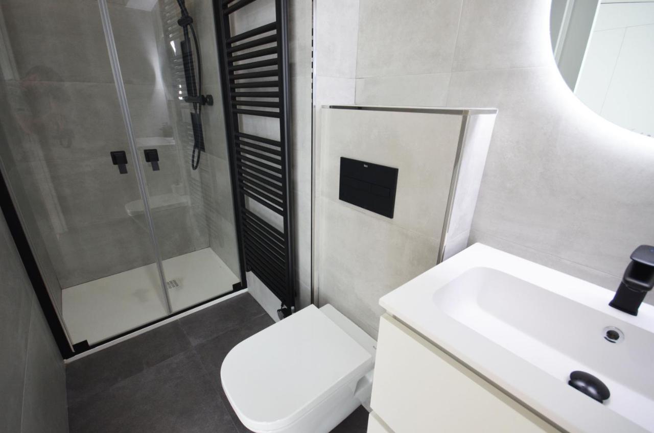 Suites Port กัมบริลส์ ภายนอก รูปภาพ