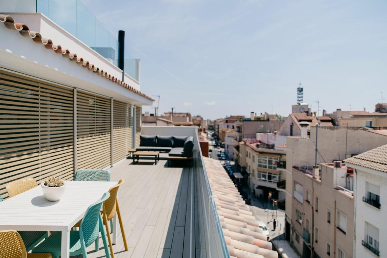 Suites Port กัมบริลส์ ภายนอก รูปภาพ