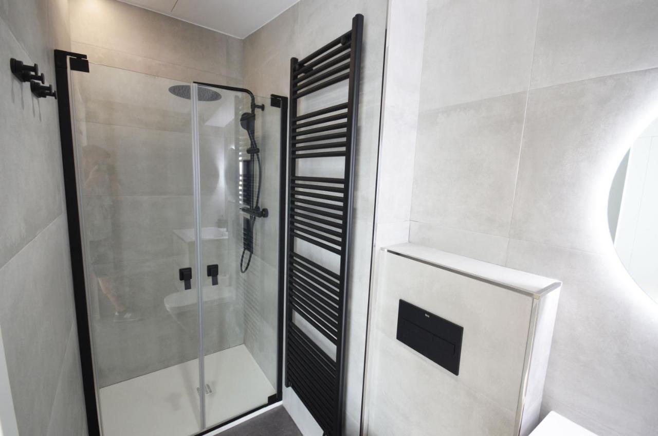 Suites Port กัมบริลส์ ภายนอก รูปภาพ