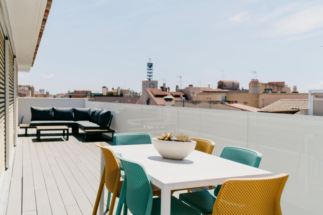 Suites Port กัมบริลส์ ภายนอก รูปภาพ