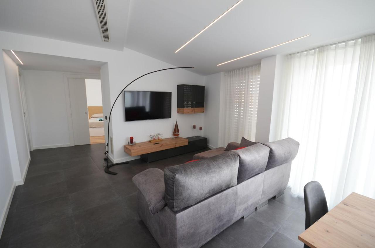 Suites Port กัมบริลส์ ภายนอก รูปภาพ