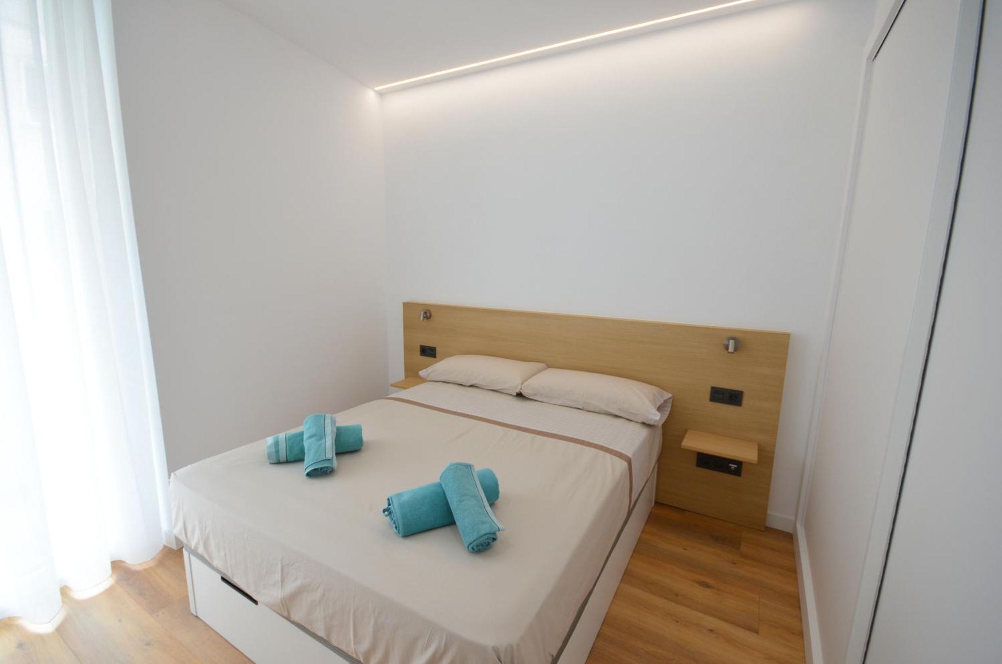 Suites Port กัมบริลส์ ภายนอก รูปภาพ